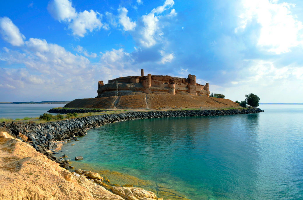 Castle of Qalat Jabar (Source)