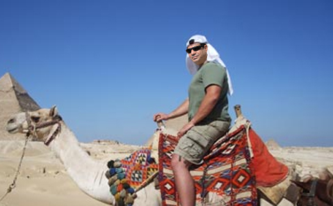 sisi riding camel