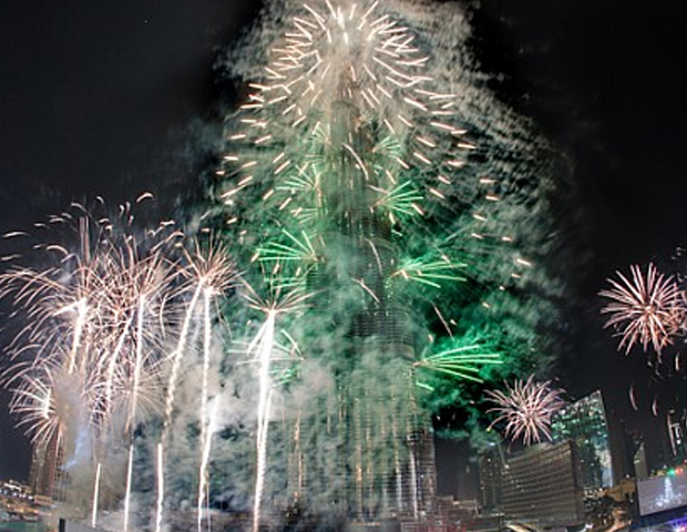 07_DR_Fireworks