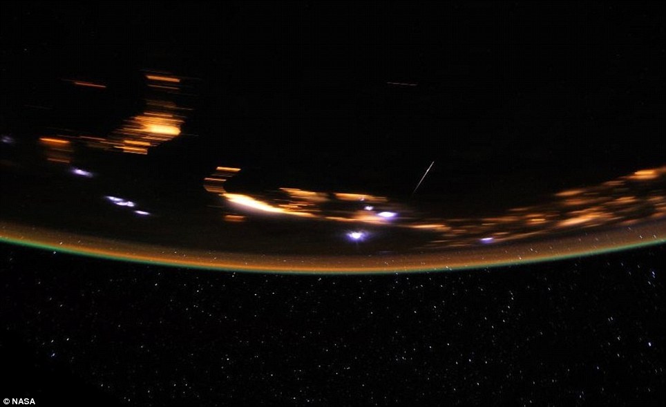 NASA//Astronaut Don Pettit l