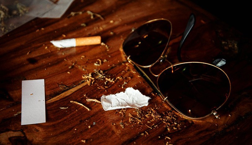 rolling-a-joint