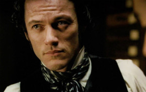 dracula-luke-evans