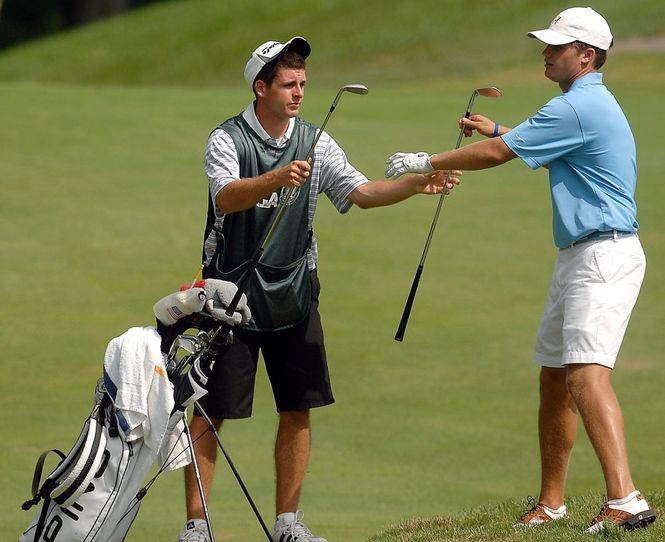 golf caddy