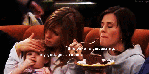 Monica-and-her-love-for-food-friends-22265207-500-250