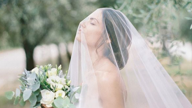 header_image_Eight-bridal-tips-for-outdoor-weddings-fustany-fashion-weddings-main-image