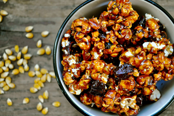 2_bacon-caramel-popcorn