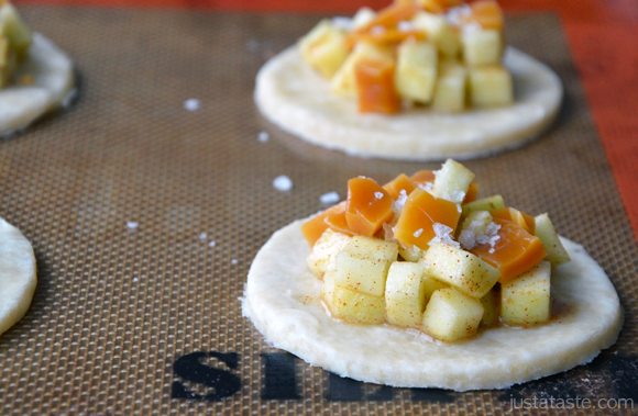 Apple-and-Caramel-Pie-Filling-logo-1
