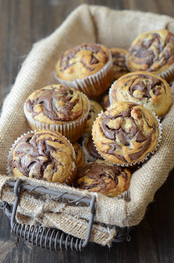 Nutella-Banana-Swirl-Muffins-1-sm
