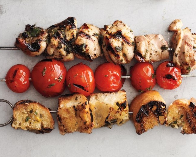 chicken-tomato-bread-cube-kebabs-034-med110108_vert