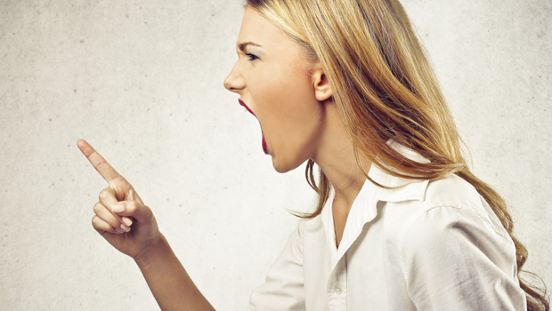 header_image_Article_Main_Image-_Fustany_-_lifestyle_-_love_and_relationships_-10-things-not-to-say-to-someone-who-just-broke-up