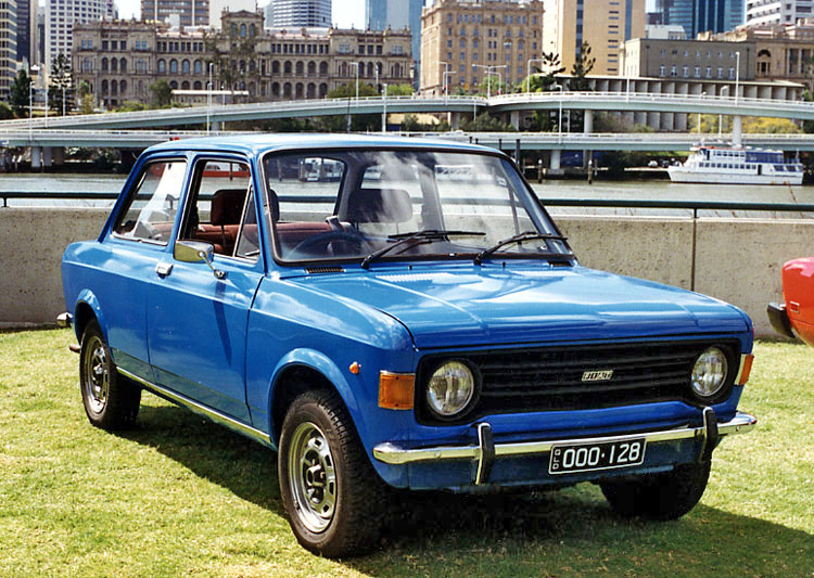 Fiat_128_2_door_Graham_Ruckert
