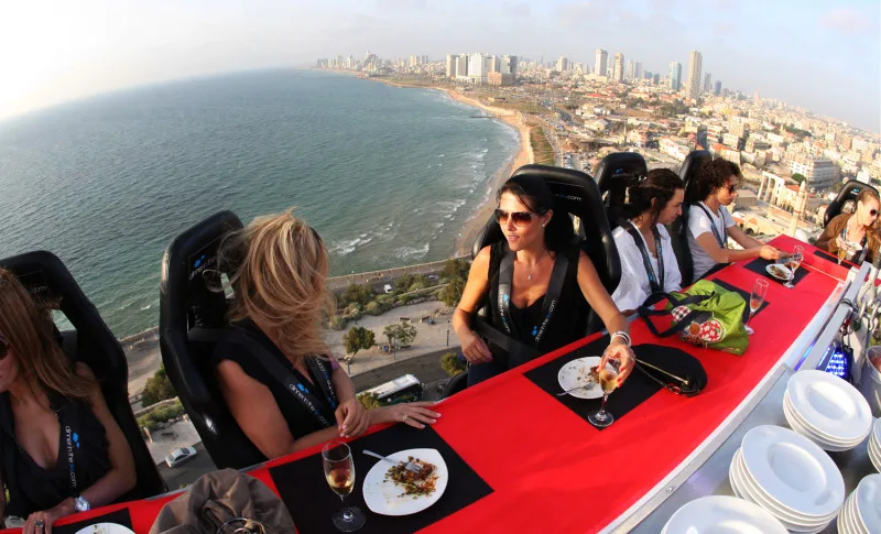 dinnerinthesky