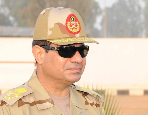 sisi-in-sunglasses-cropped