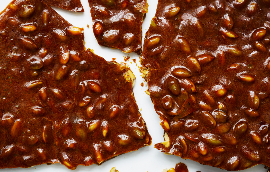 pumpkin-seed-brittle