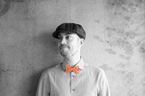 buttonbowtie