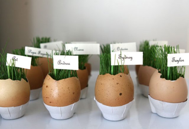 how-to-make-easter-egg-cups-with-grass-1