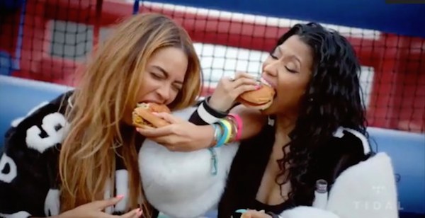 Beyonce-Nicki-Burgers
