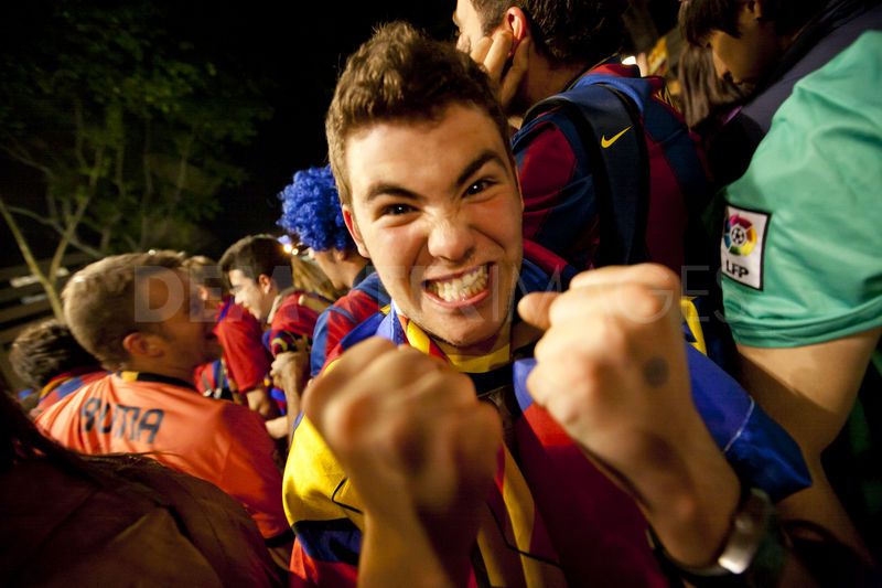 1304488353-barcelona-football-fans-euphoria_680249
