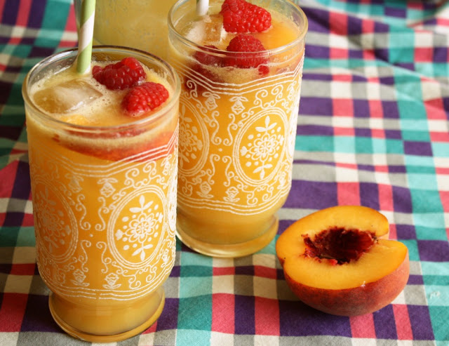 peach queen mocktail
