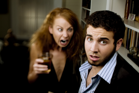 angry-woman-scared-man