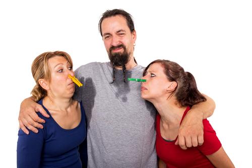man-sweating-and-women-do-not-want-smell