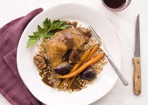 mare_chicken_with_figs_in_ras_el_hanout_and_couscous_h