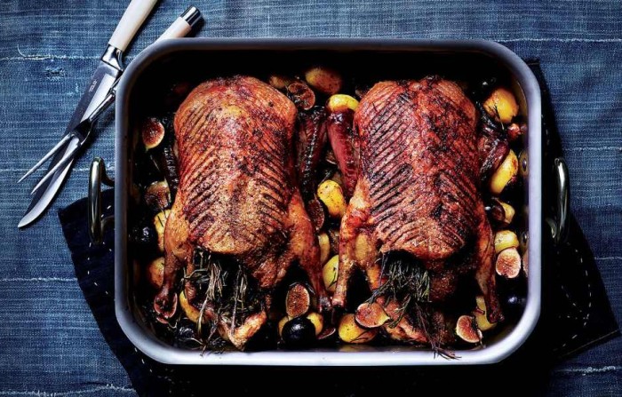 roast-ducks-with-potatoes-figs-and-rosemary-940x600