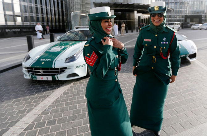 happiest-nations-14-united-arab-emirates