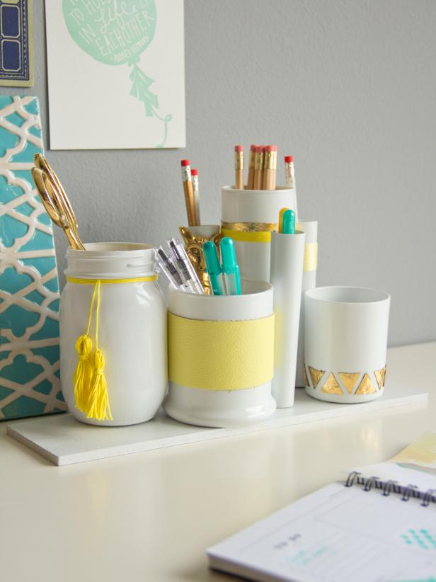 Original_Chelsea-Costa-Desk-Organizers-Beauty1_v.jpg.rend.hgtvcom.616.822