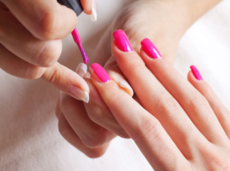 nails-painting