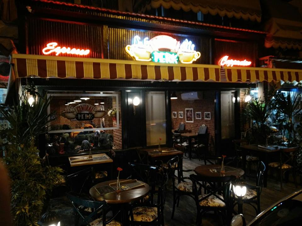 central perk pic 2
