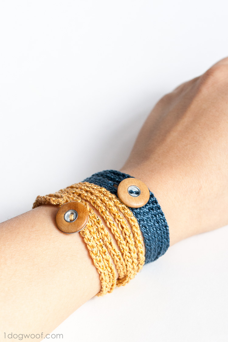 crochet_wrap_bracelet_pin-11