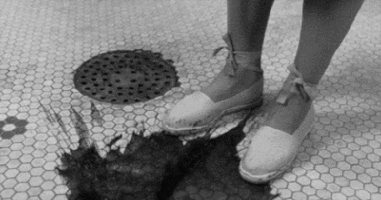 5 white shoes