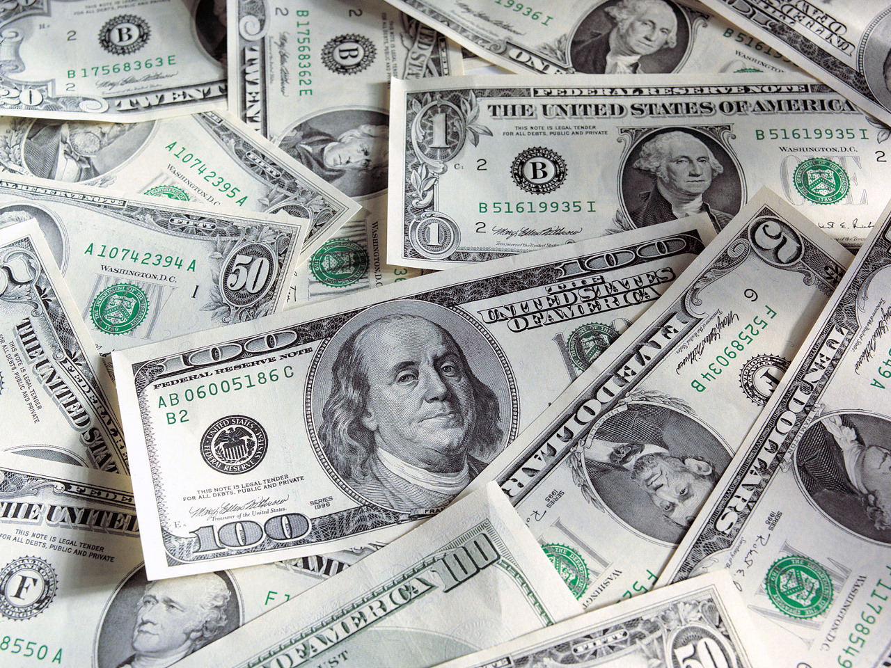 Via Compare Holiday Money.