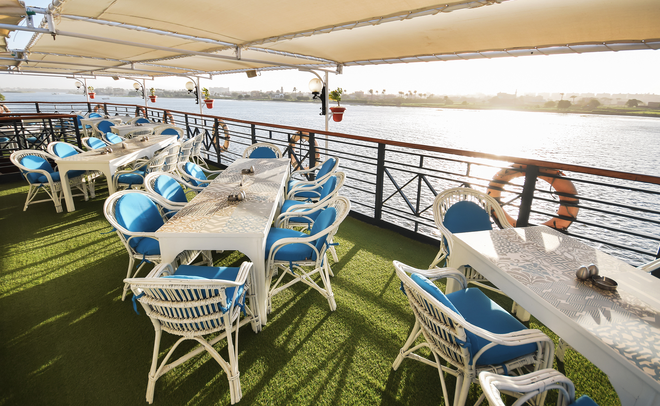 yacht club house and restaurant maadi photos