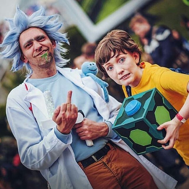 morty Rick cosplay and snowball