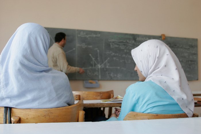 I have sex with my teacher in Tunis