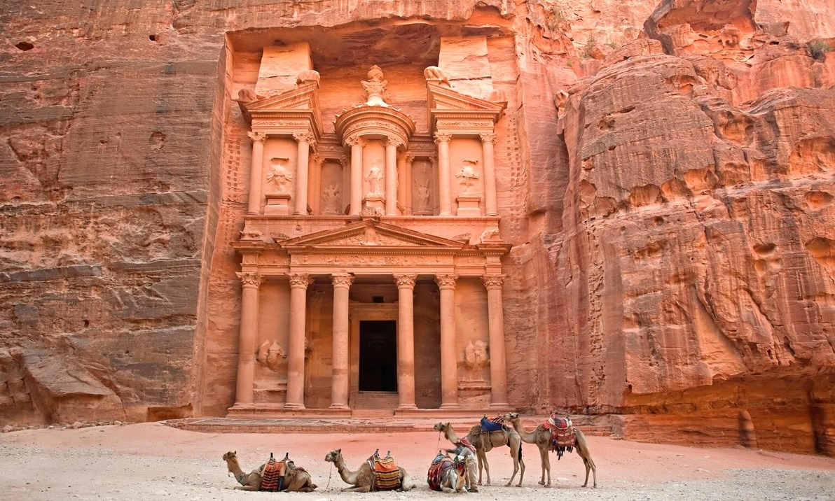 The Lost City: 6 Mystical Sites to Experience in Petra - Scoop Empire