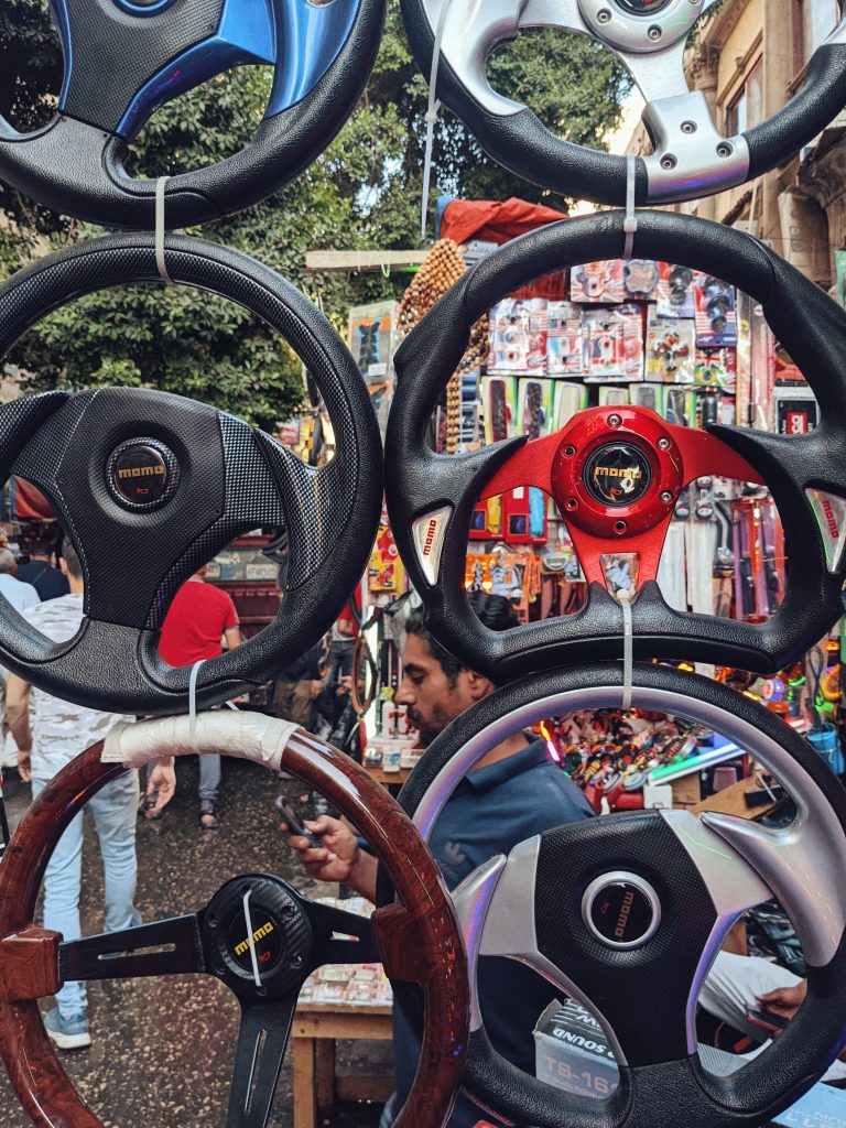 Car accessories market in downtown Cairo