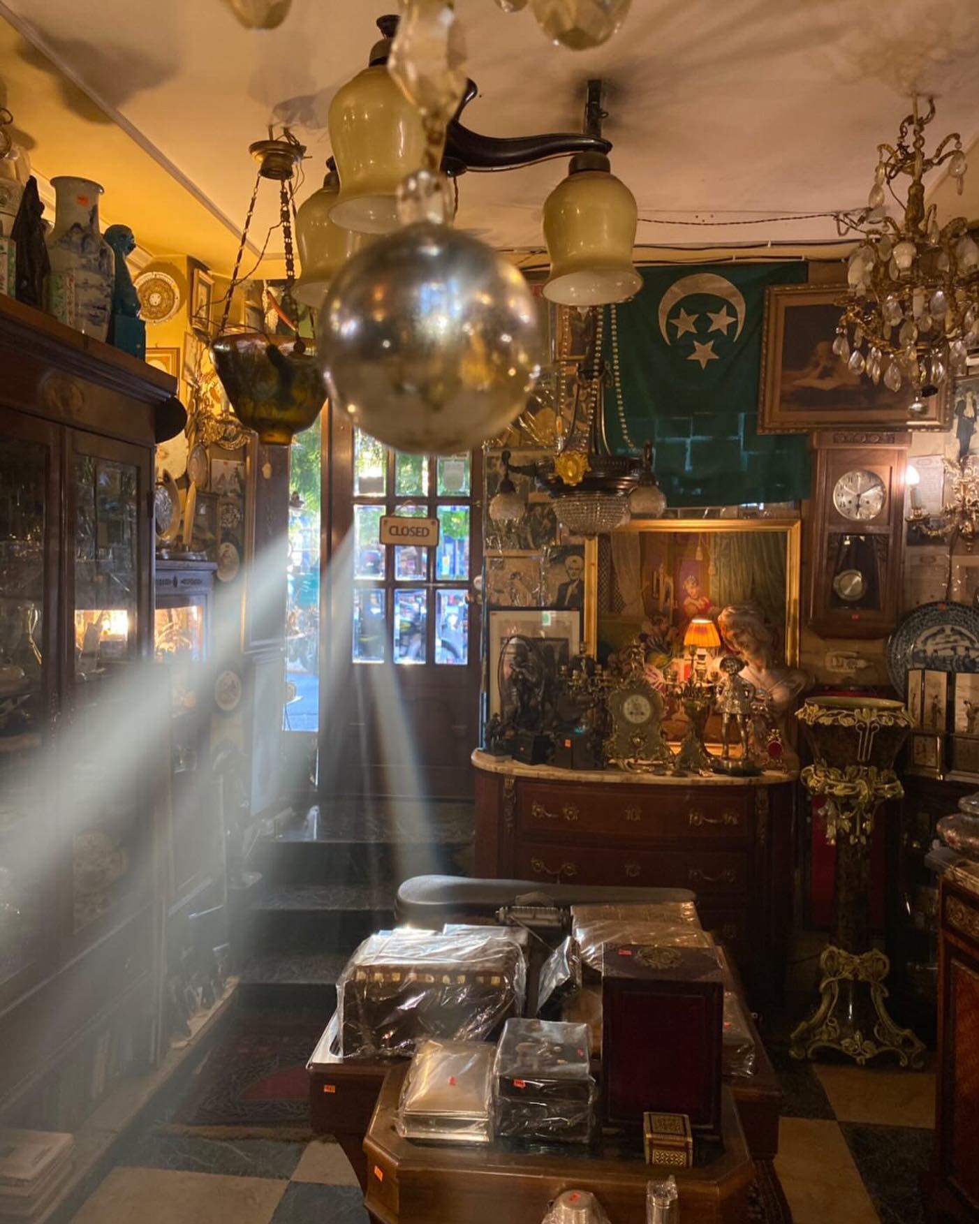 The Ultimate Antique Hunter's Guide to Cairo - Scoop Empire