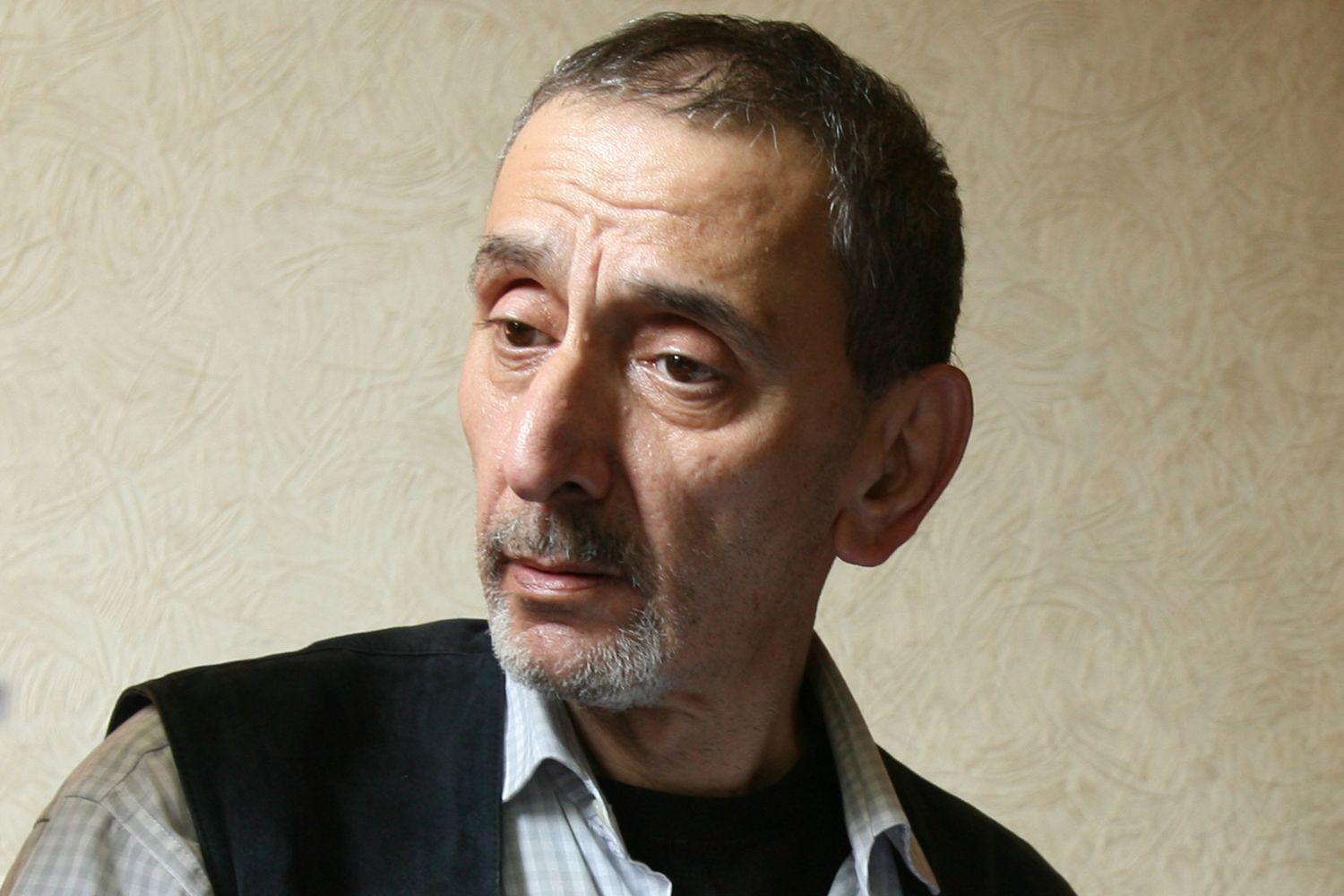 Lebanon Pays Tribute to Composer Ziad Rahbani With a Special Stamp Release