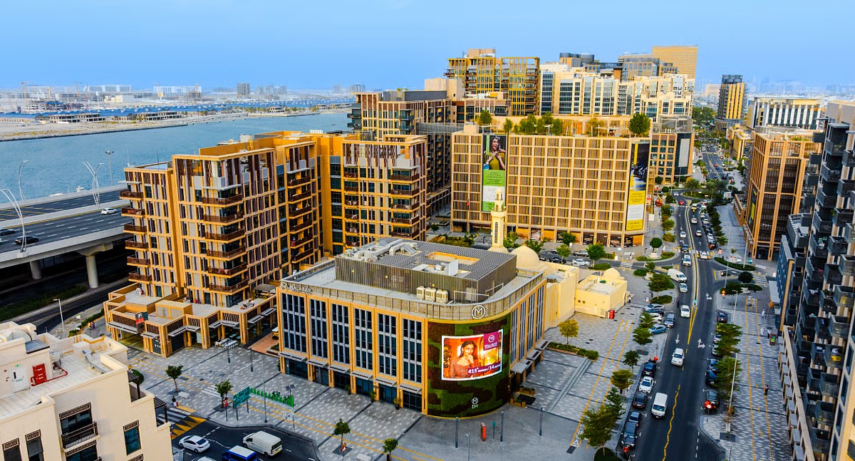 Dubai Is Building the World’s First Gold Street