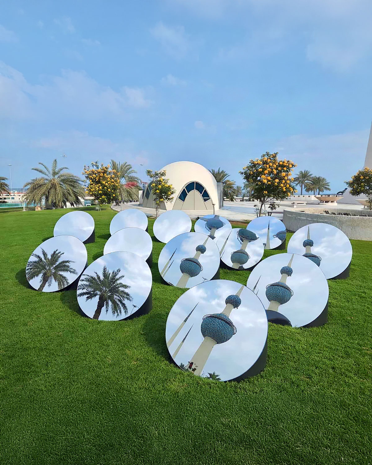 200+ Mirrors Turn Kuwait Towers Garden Into a Cultural Landmark