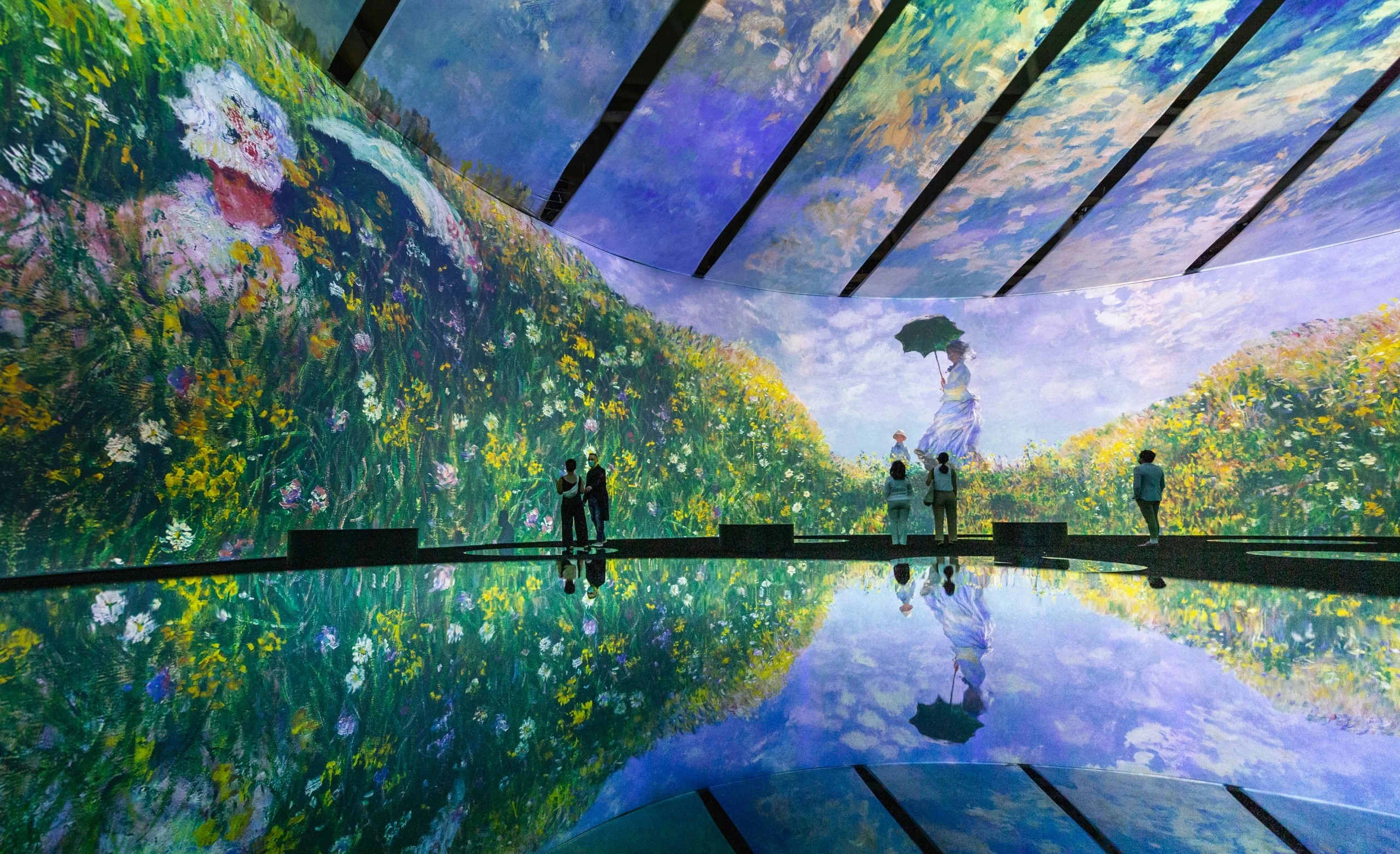 Heading to Beyond Monet? Here Are the Iconic Paintings You Should Know First