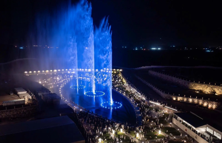 Saudi Arabia’s Asir Region Is Now Home to the Kingdom’s Tallest Dancing Fountain Saudi Arabia’s Asir Region Is Now Home to the Kingdom’s Tallest Dancing Fountain